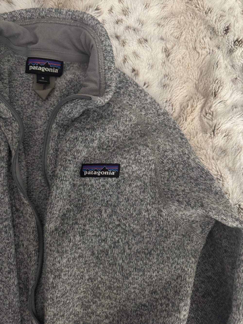 Patagonia Heather Gray Full-Zip Fleece Jacket - Picture 3 of 3